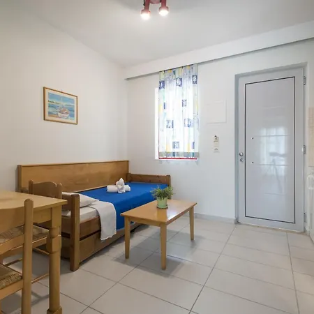 Erato & Aparthotel