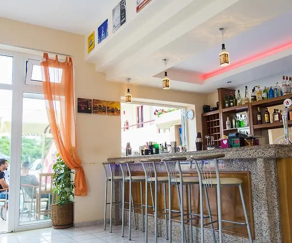 Erato & 3* بلدة كوس