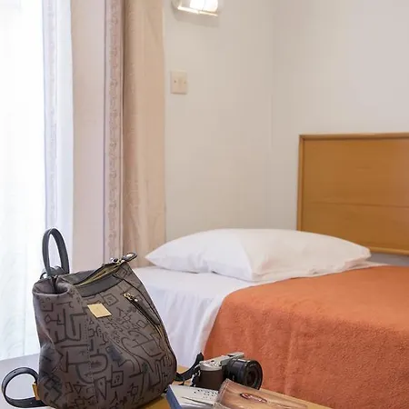 Erato & העיירה קוס