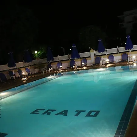 Erato & 3* העיירה קוס