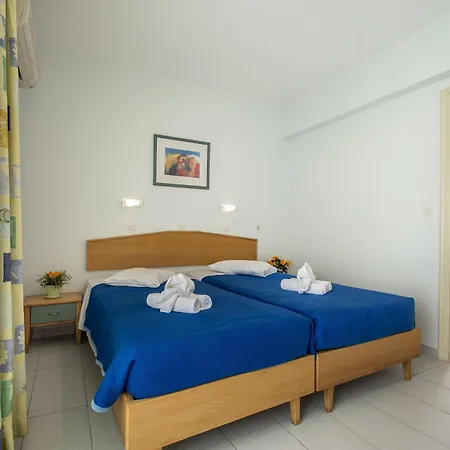 Erato & Aparthotel