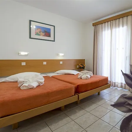 Erato & Lejlighedshotel Kos By
