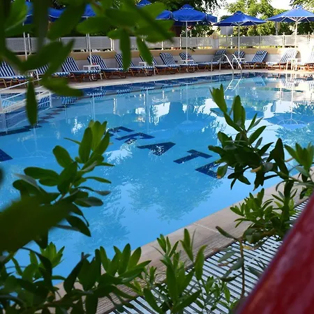 Erato & Lejlighedshotel