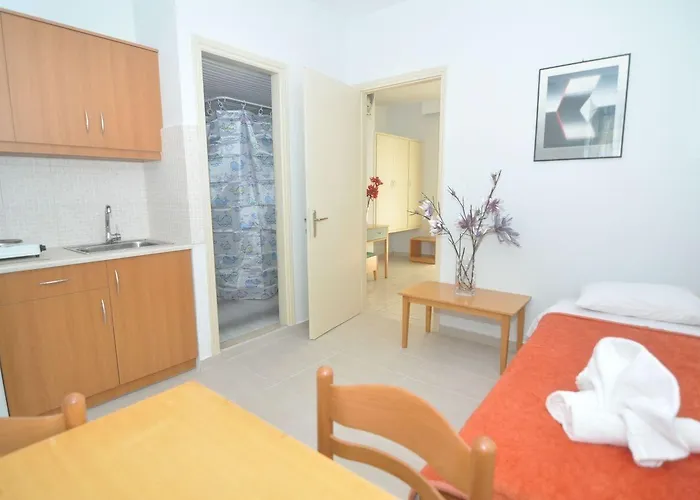 埃拉托公寓式酒店