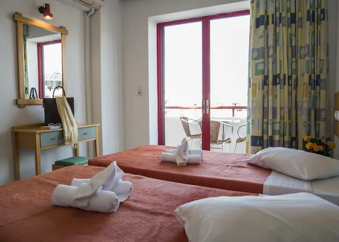 埃拉托公寓式酒店 3*