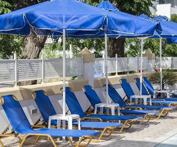 埃拉托公寓式酒店 3*