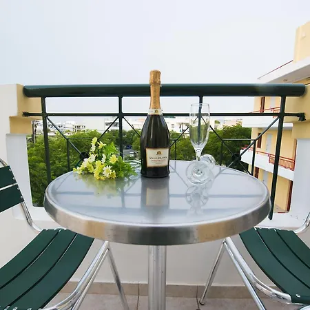 Erato & Апарт-отель Кос