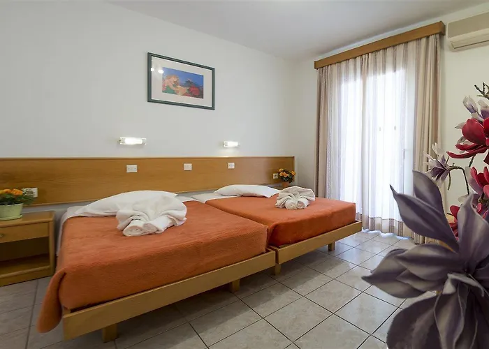 Erato & Apartmanhotel Kosz