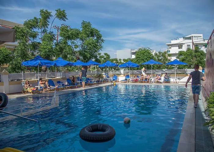 Apartmanhotel Erato &