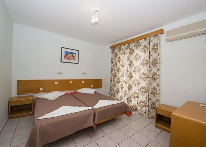 Apartmanhotel Erato &